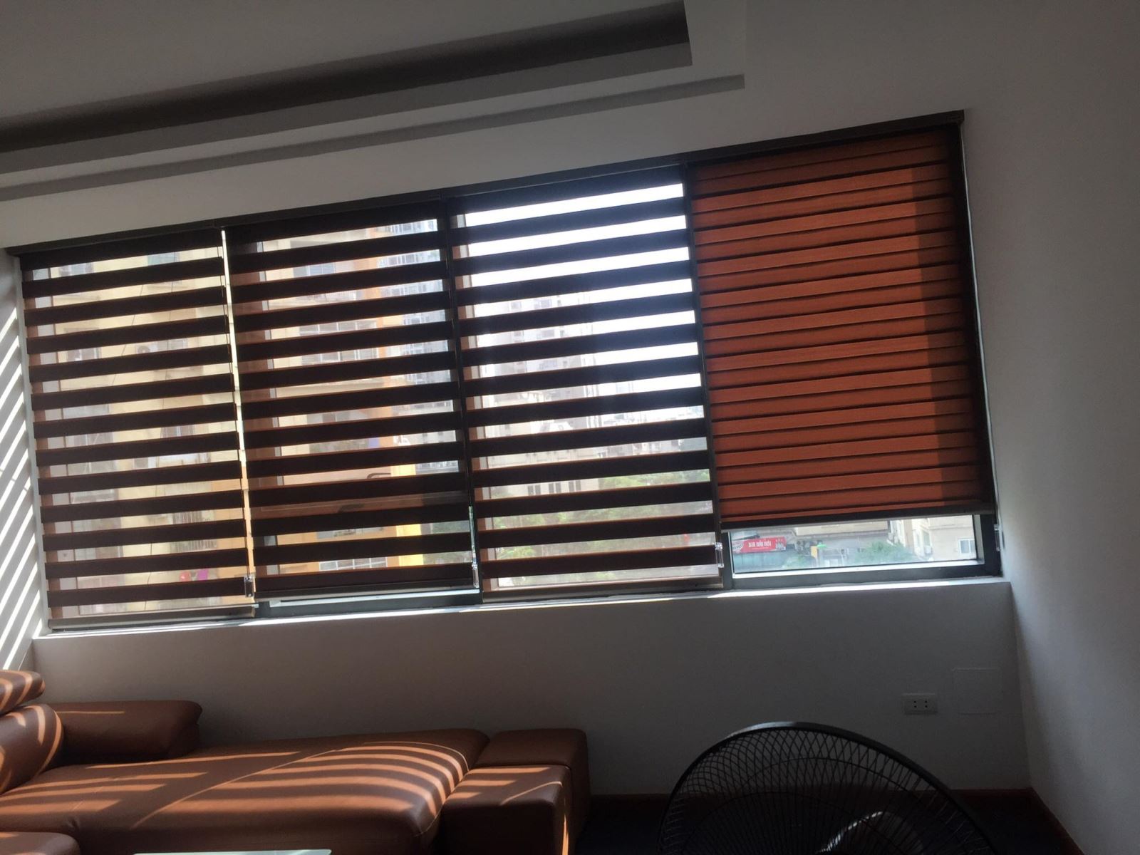 chất liệu khi sử dụng rèm văn phòng 0975765295