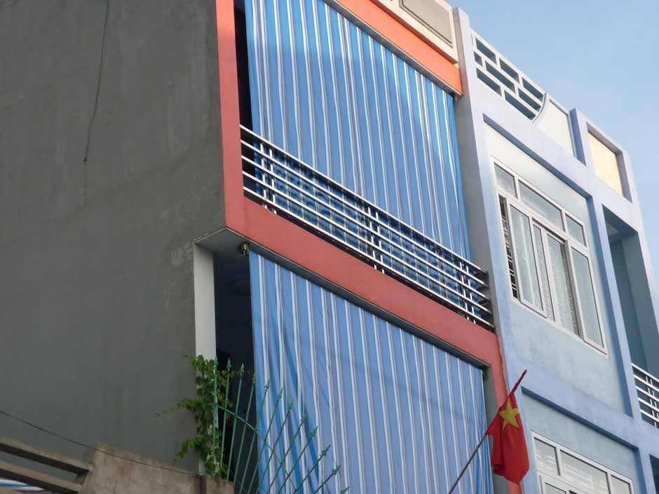 Bạt che mưa nắng ban công uy tín giá rẻ Bạt che mưa nắng ban công uy tín giá rẻ