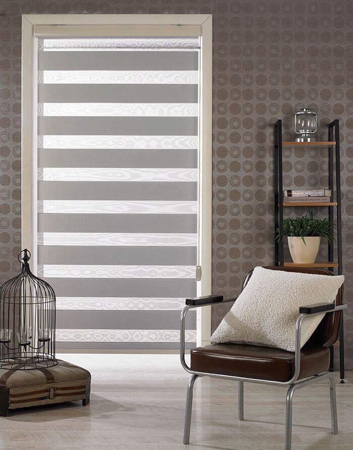rèm cầu vồng tại long biên hà nội