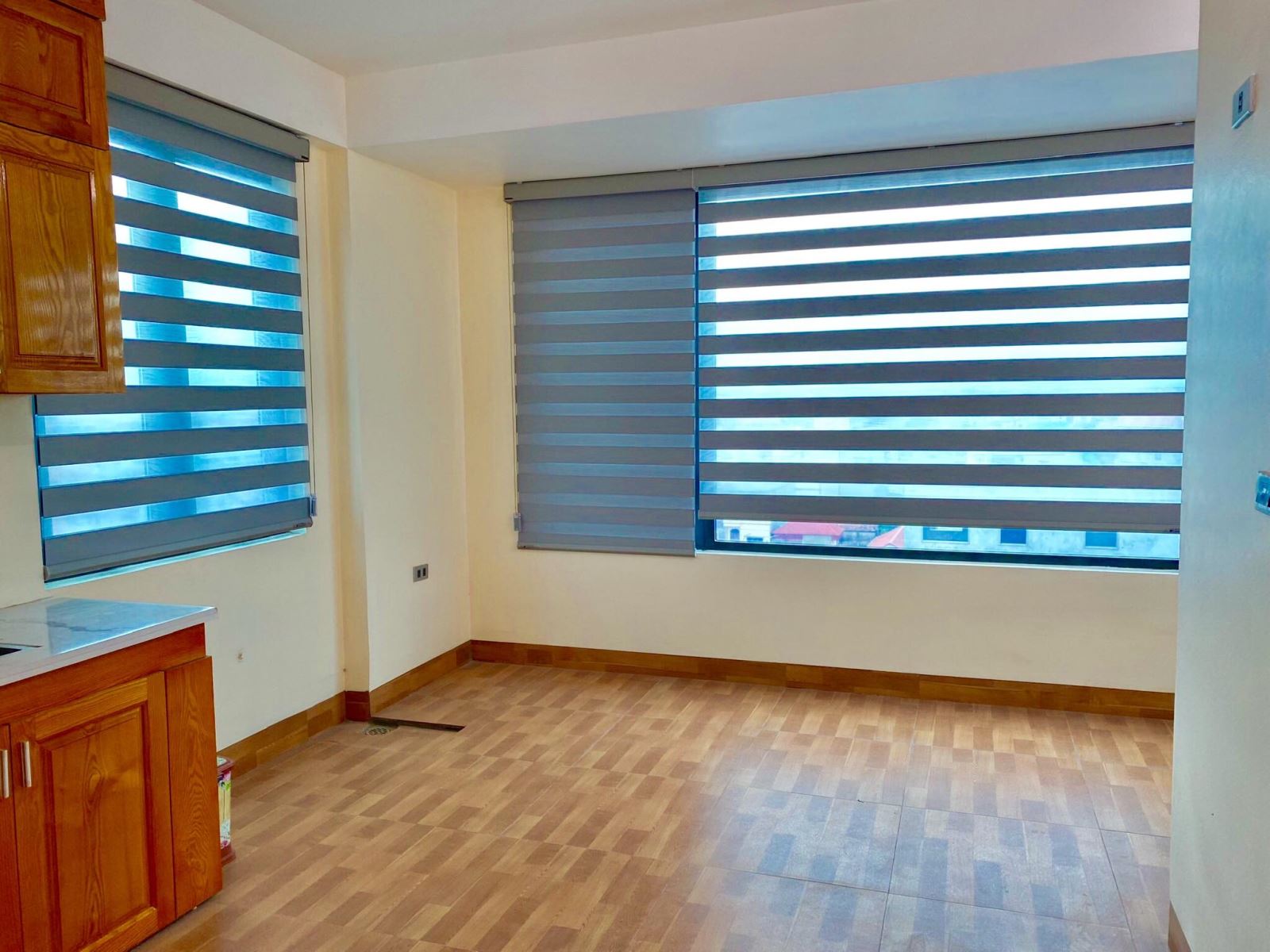 Lắp đặt rèm cầu vồng Hàn Quốc tại xã Đức Giang, Hoài Đức Hà Nội