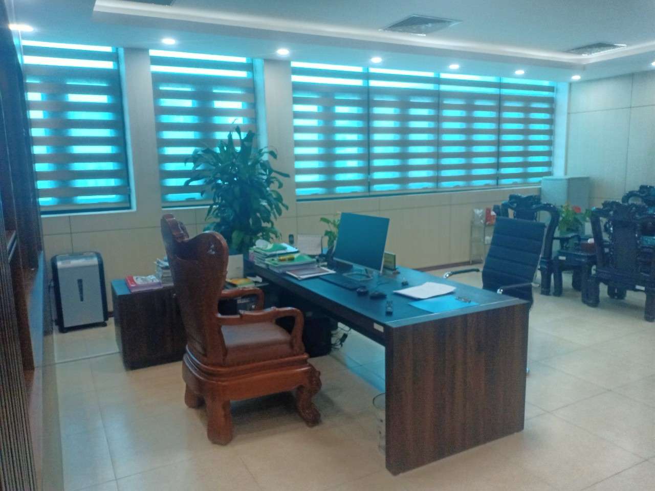 LẮP ĐẶT RÈM CẦU VỒNG TẠI NGÂN HÀNG CHÍNH SÁCH TỈNH CAO BẰNG