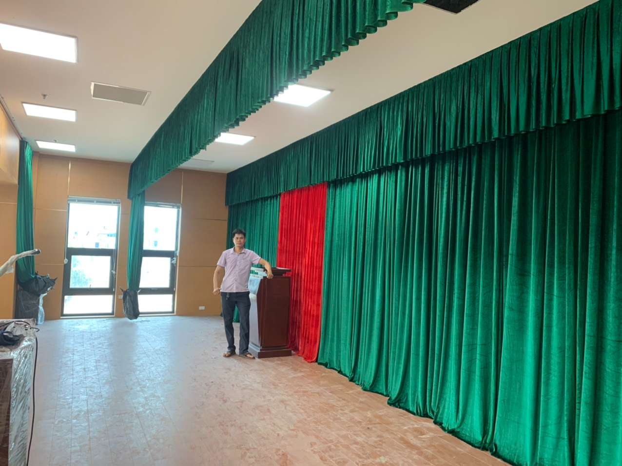 THI CÔNG RÈM VĂN PHÒNG TẠI CHI CỤC THUẾ BẮC GIANG 0975765295