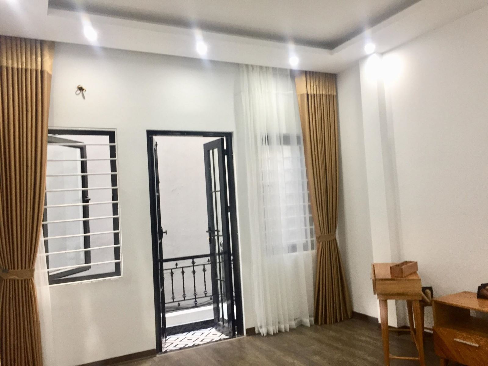 Lắp Đặt Rèm 2 Lớp Tại số nhà 15 ngõ 49/30 Trần Cung 0975765295