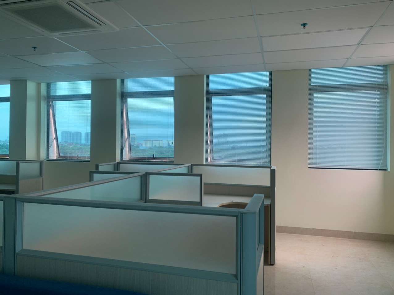 LẮP ĐẶT RÈM VĂN PHÒNG TẠI CHI CỤC THUẾ VĨNH PHÚC 0975765295