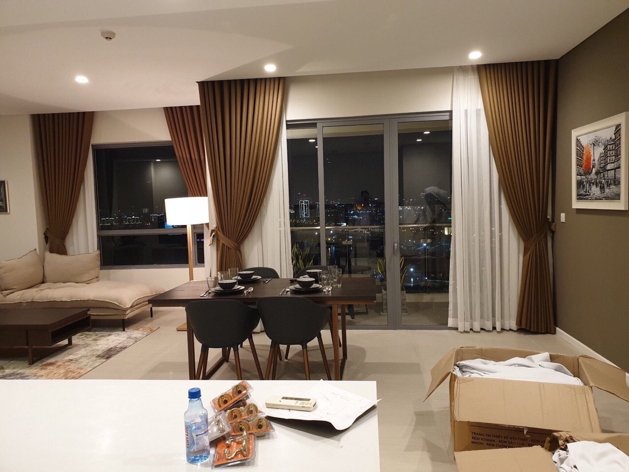 Các mẫu rèm cửa lắp âm trần sang trọng  0975765295