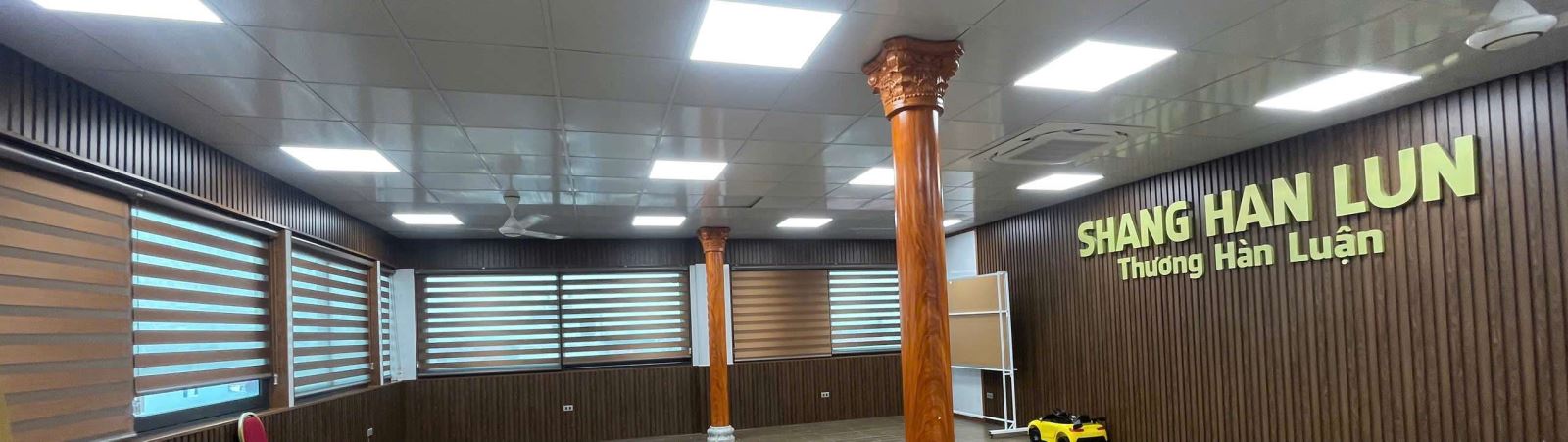 THI CÔNG RÈM CẦU VỒNG CHỐNG NẮNG TẠI HOÀI ĐỨC