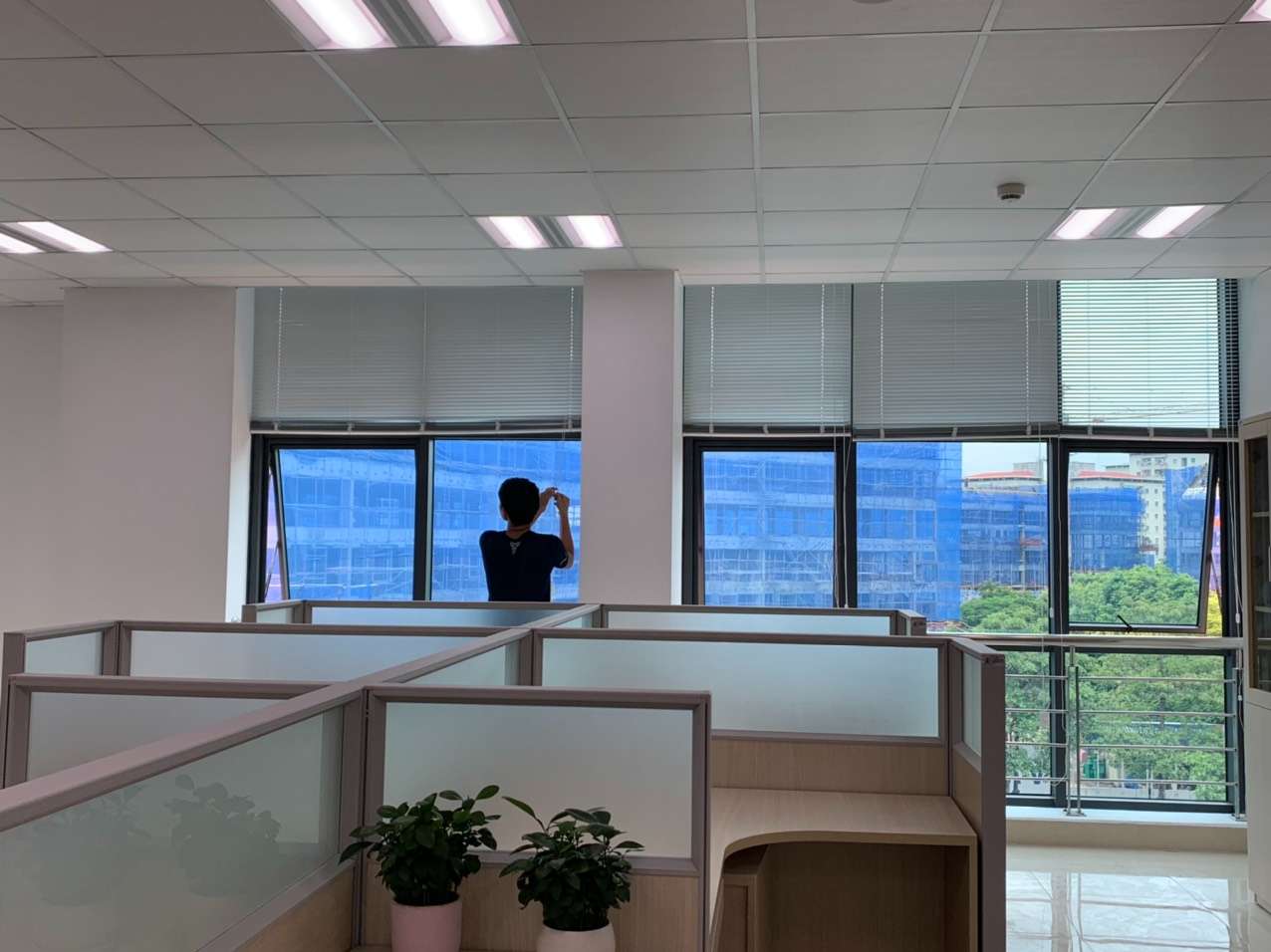 LẮP ĐẶT RÈM VĂN PHÒNG TẠI CHI CỤC THUẾ VĨNH PHÚC 0975765295