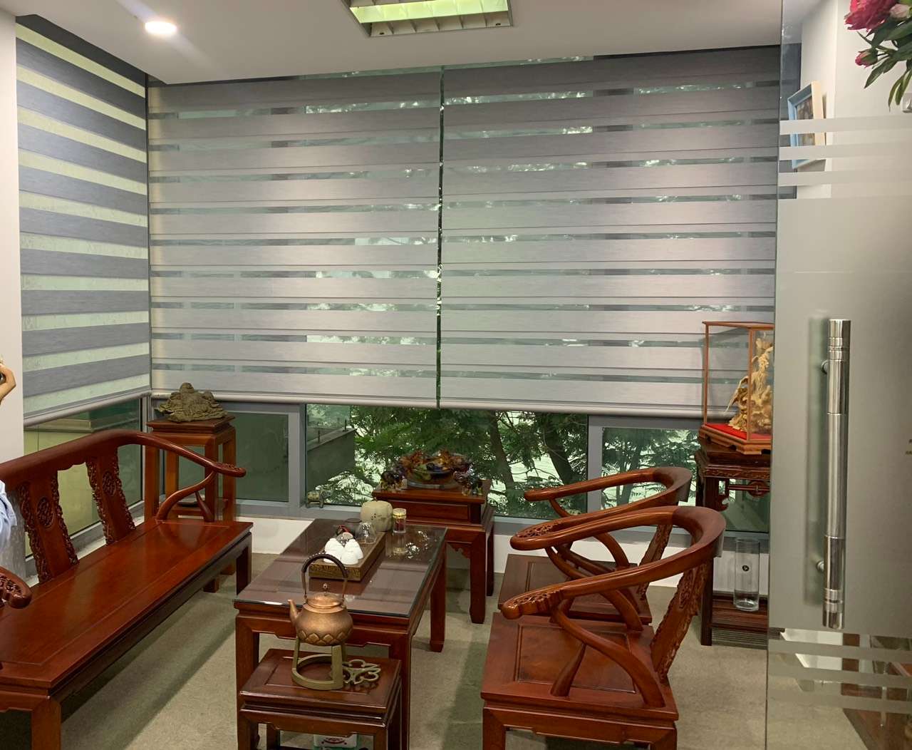 Các mẫu rèm cầu vồng đẹp tại Cửa Đông, Hoàn Kiếm