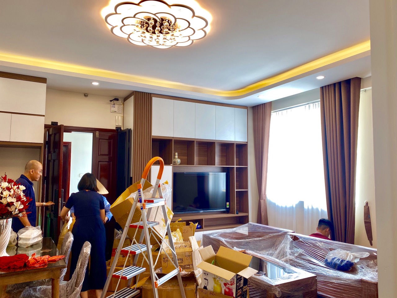 CÁCH SỬ LÝ RÈM KHI BỊ ẨM MỐC BẠN NÊN BIẾT 0975 765 295