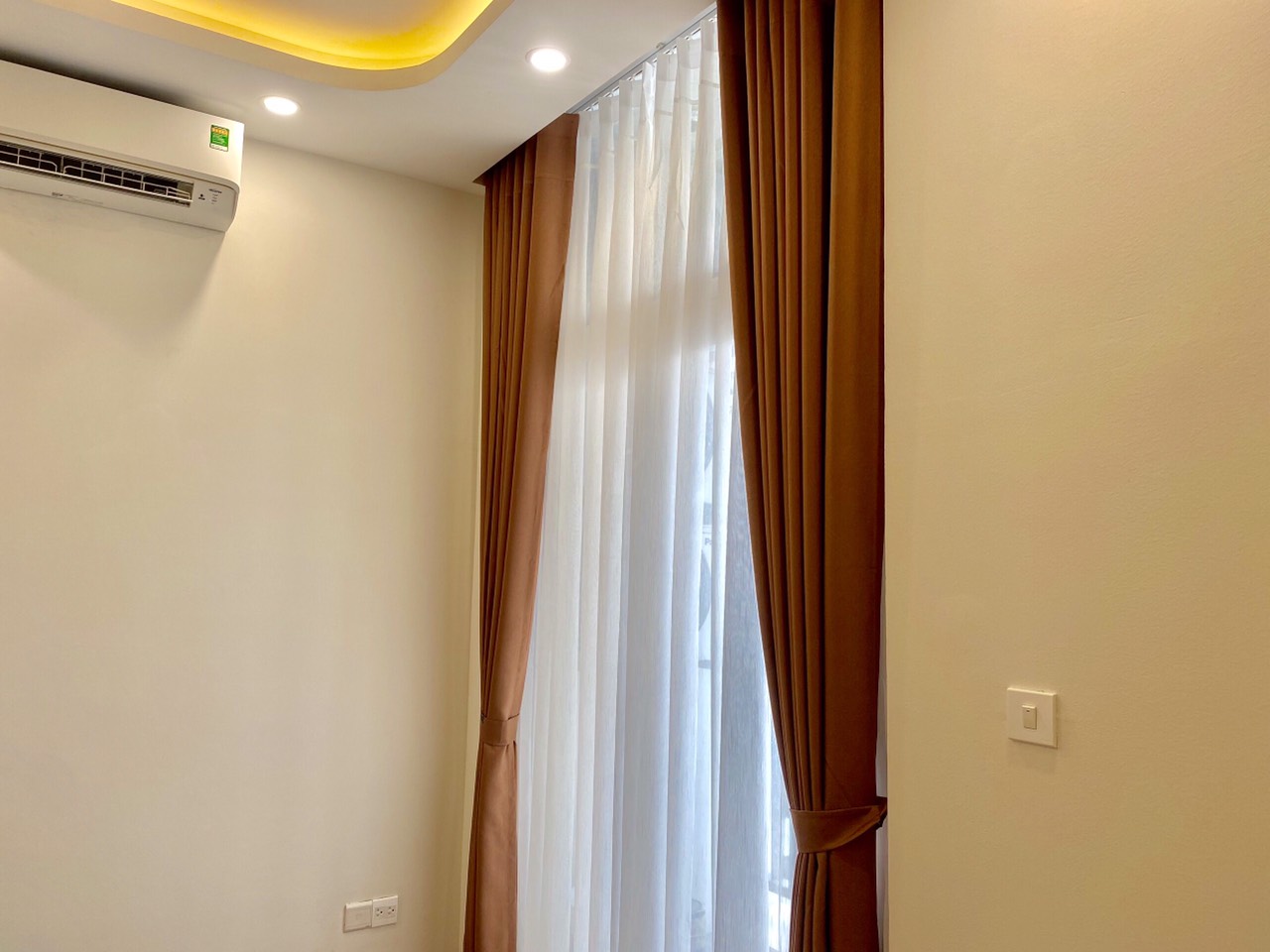 cùng tìm hiểu thế nào là rèm vải 2 lớp 0975 765 295