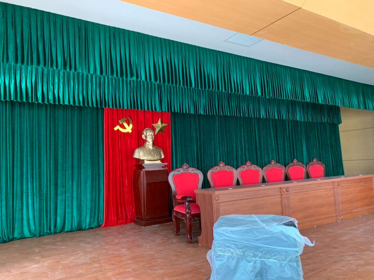 LẮP ĐẶT RÈM VĂN PHÒNG TẠI CHI CỤC THUẾ VĨNH PHÚC 0975765295