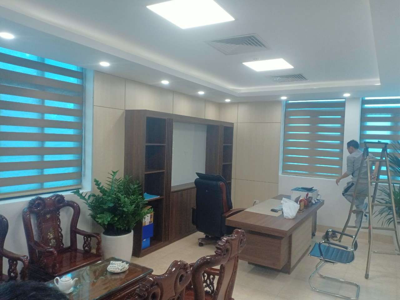 LẮP ĐẶT RÈM CẦU VỒNG TẠI NGÂN HÀNG CHÍNH SÁCH TỈNH CAO BẰNG