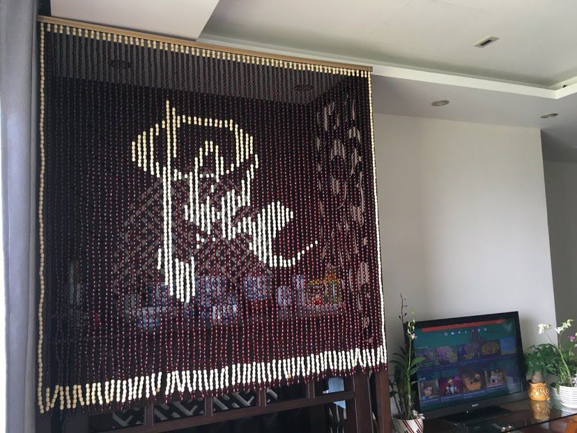 Có Nên Sử dụng Rèm Hạt Gỗ Cho Phòng Thờ 0975765295