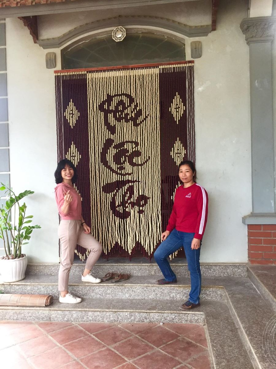 Có Nên Sử dụng Rèm Hạt Gỗ Cho Phòng Thờ 0975765295