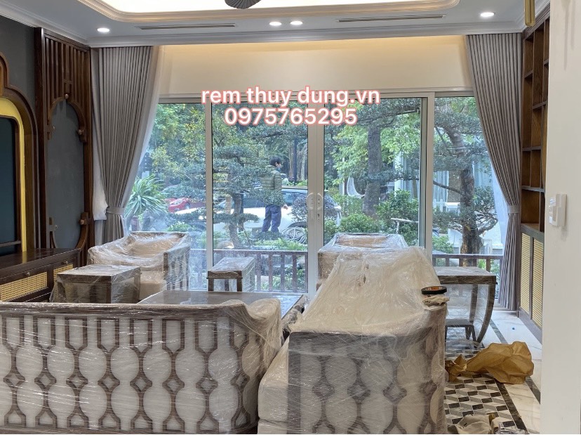 Rèm cửa sổ phòng khách tại Hoàng Mai, Hà Nội 0975 765 295