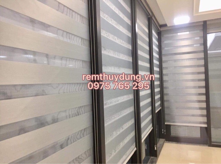 Lắp Đặt 780m2 rèm văn phòng tại Điện Lực Thanh Trì 0975 765 295