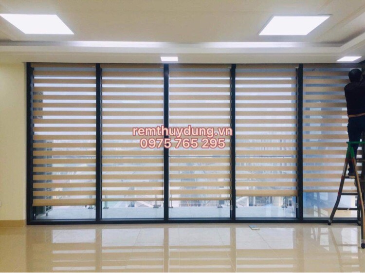 Lắp Đặt 780m2 rèm văn phòng tại Điện Lực Thanh Trì