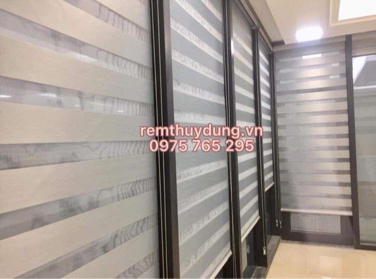 Rèm cầu vồng văn phòng tại Quang Trung, Hà Đông