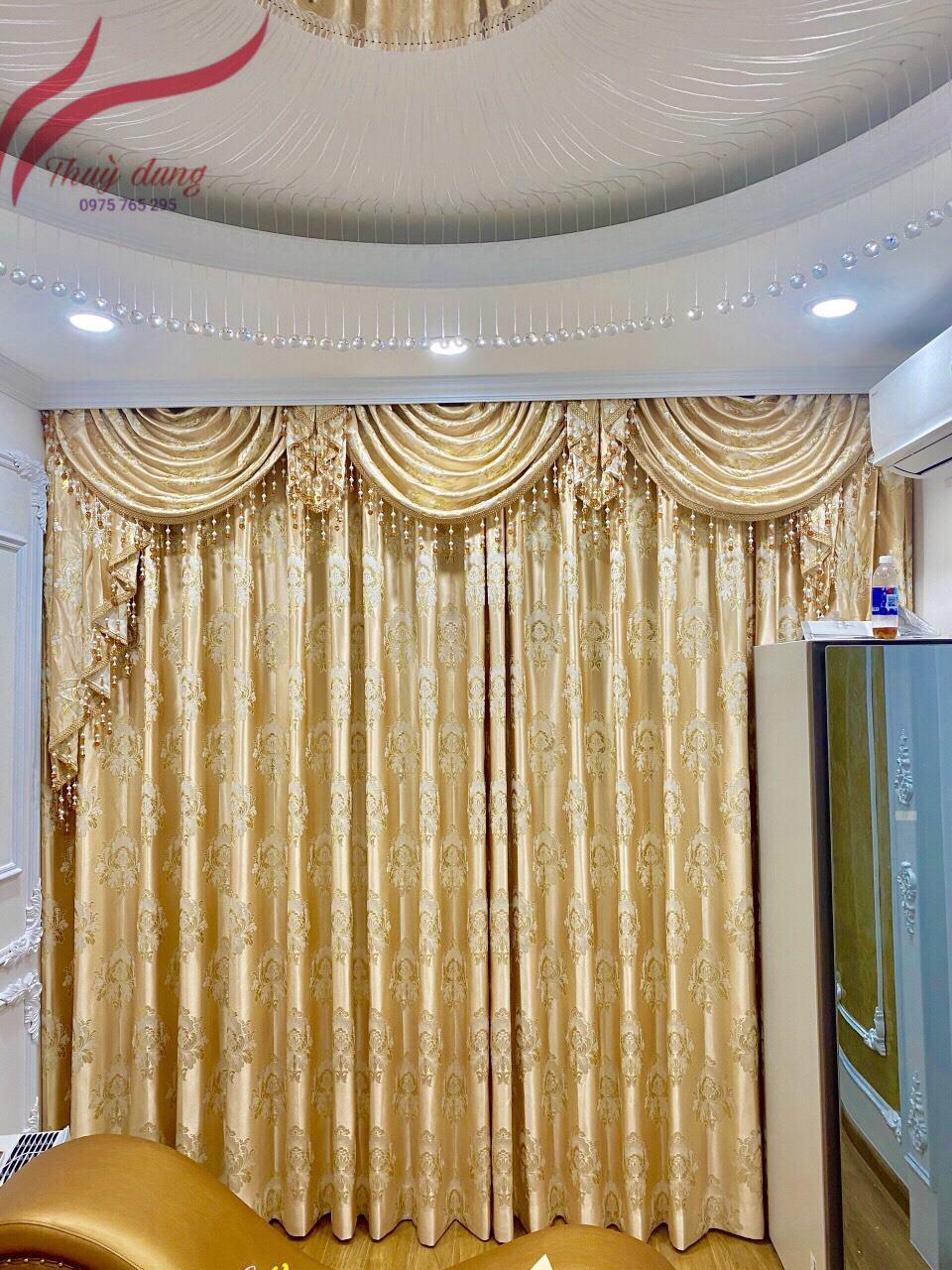 Rèm Cửa Phong Thủy Cho Gia Chủ mệnh Kim